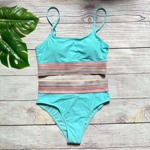NWOT Blue Wave Design Bikini 2 Piece Swimsuit